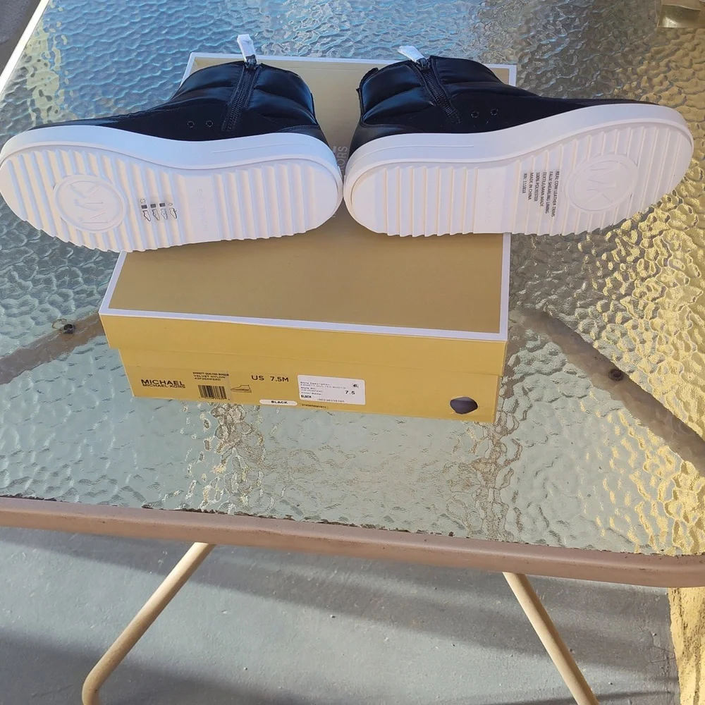 MICHAEL Michael Kors Emmett Quilted Sneaker Boot - Picture 10 of 14